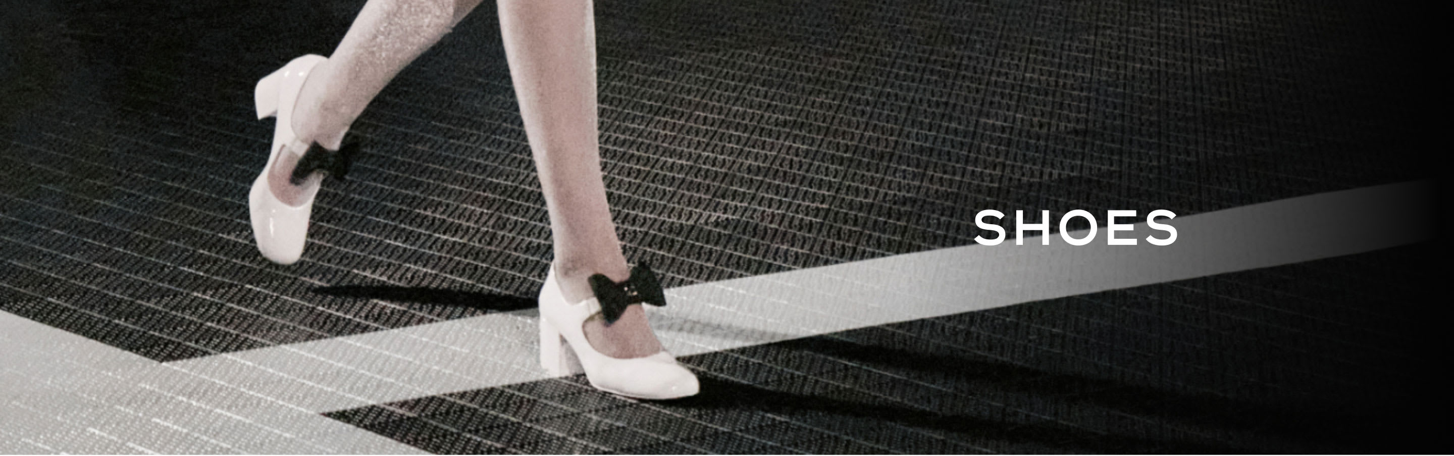 Bergdorf goodman chanel best sale shoes
